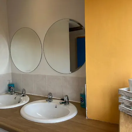 The Boat Shed 호스텔 *