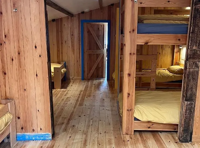 Hostel The Boat Shed