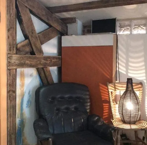 The Boat Shed سكرابورو