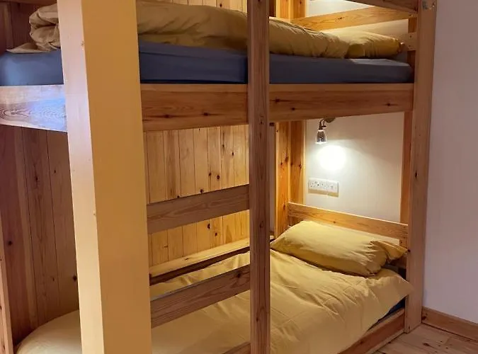 The Boat Shed Hostel *